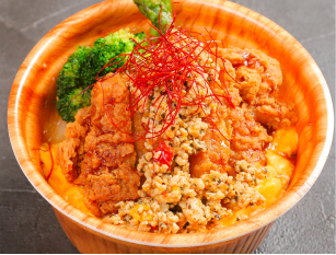 ガパオチキンドン