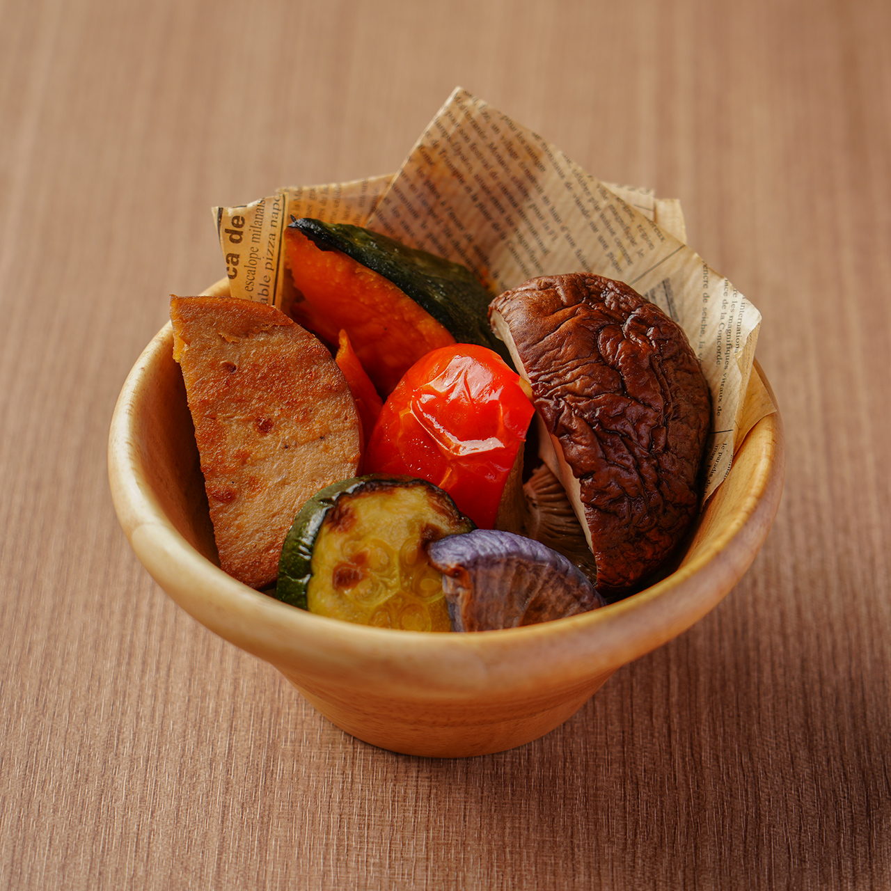 彩野菜とヴィーガンハムのオーブン焼き